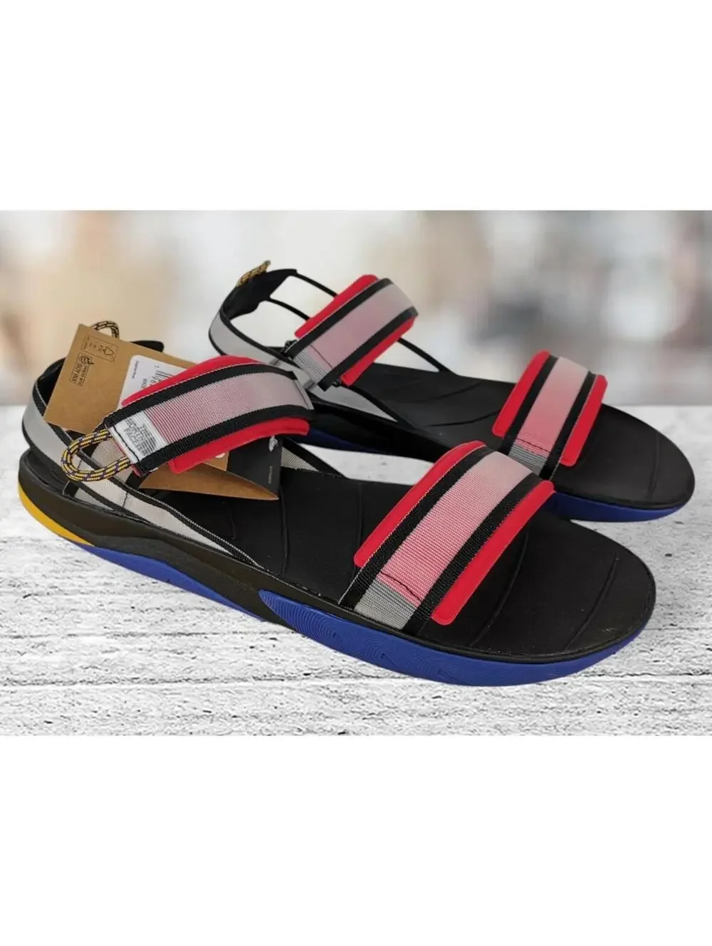 The North Face Men's Skeena Sport Sandals Multicolor Men's Size 11 New With Box